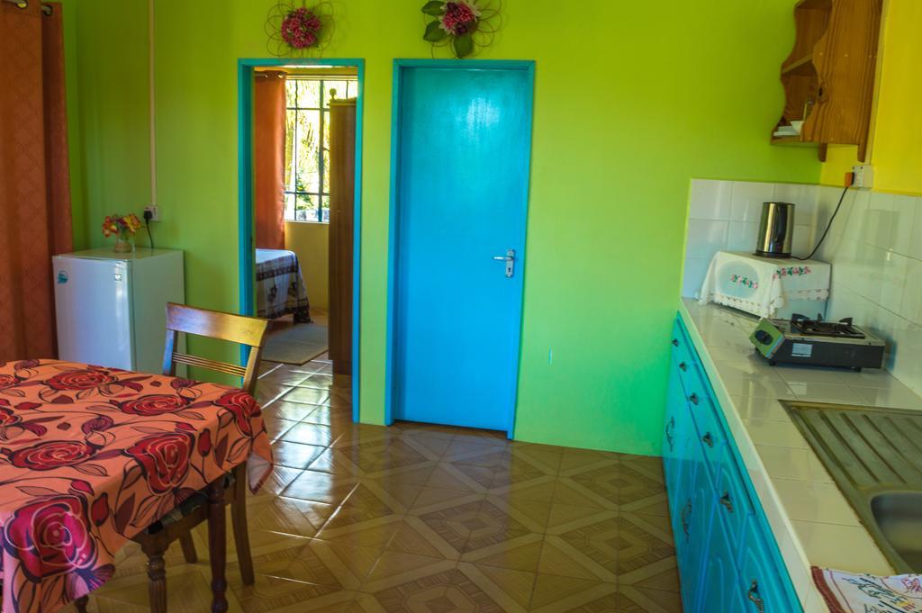 Merlin Guest House Nouvelle Découverte Εξωτερικό φωτογραφία